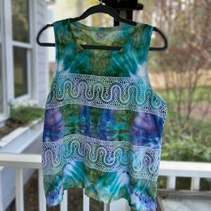 Beautiful hand crafted j crew tie dye tank. Size S